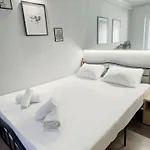 Burnelia Vacation Maisonette *