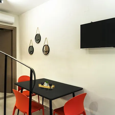 Burnelia Vacation Maisonette Лефкими