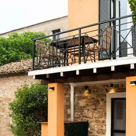 Burnelia Vacation Maisonette Апартаменты