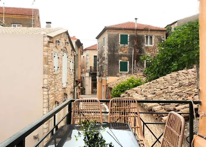 Burnelia Vacation Maisonette