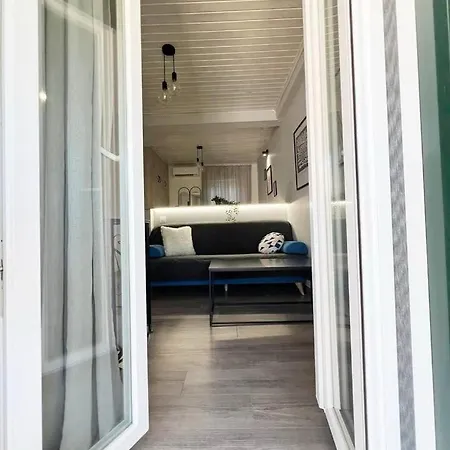 Burnelia Vacation Maisonette Appartement Lefkimi