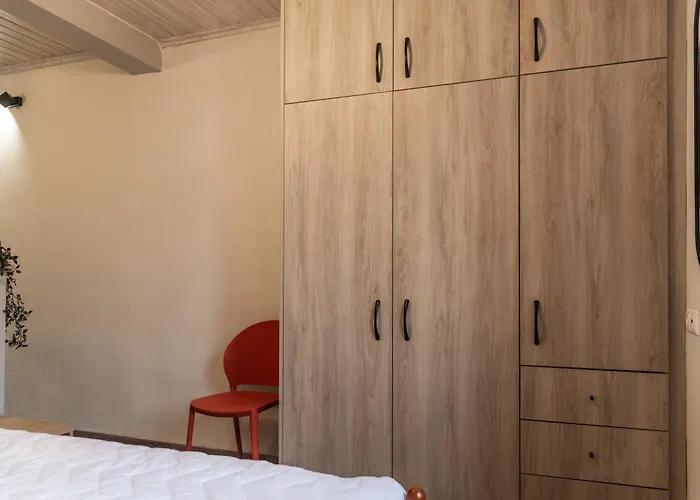 شقة Burnelia Vacation Maisonette *