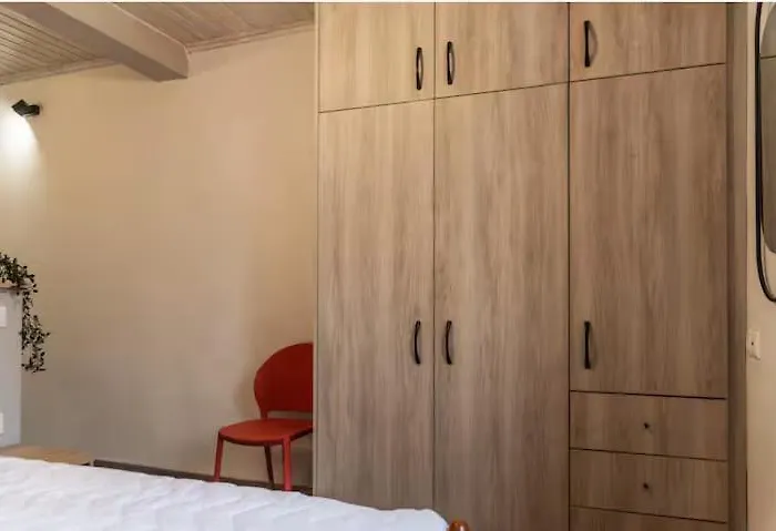 شقة Burnelia Vacation Maisonette ليفكيمي